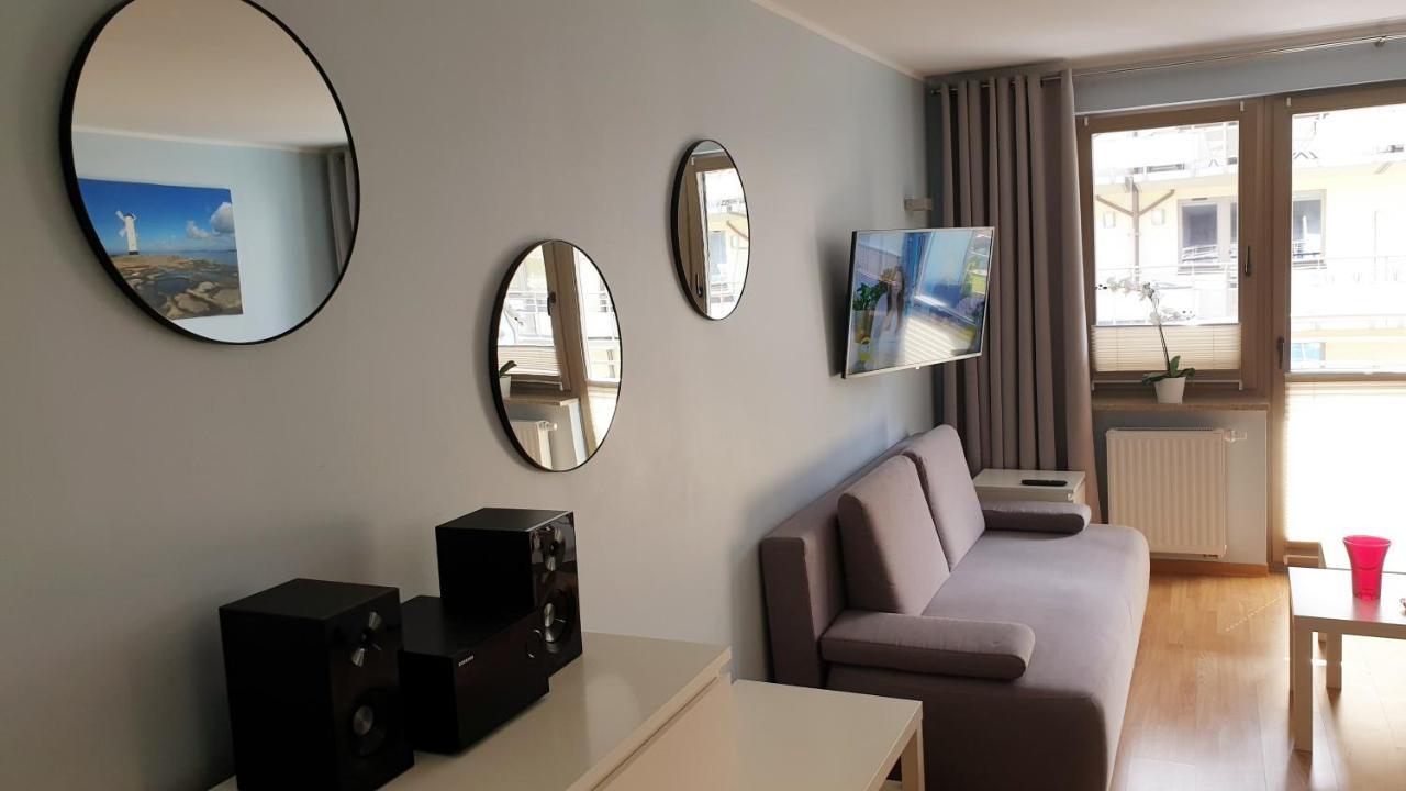 Apartament Opal Zdrojowa 300M Do Morza Leilighet Świnoujście Eksteriør bilde
