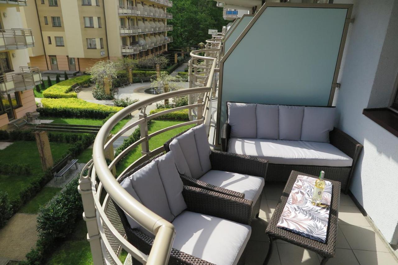 Apartament Opal Zdrojowa 300M Do Morza Leilighet Świnoujście Eksteriør bilde